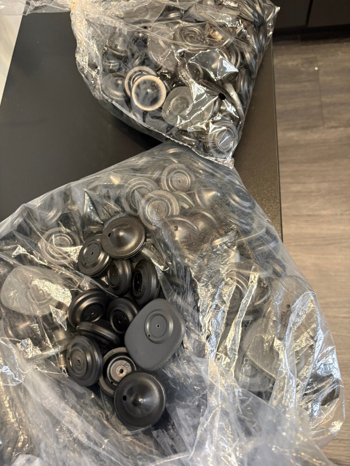 Beveiligings tags en kortings vlaggetjes, Ophalen