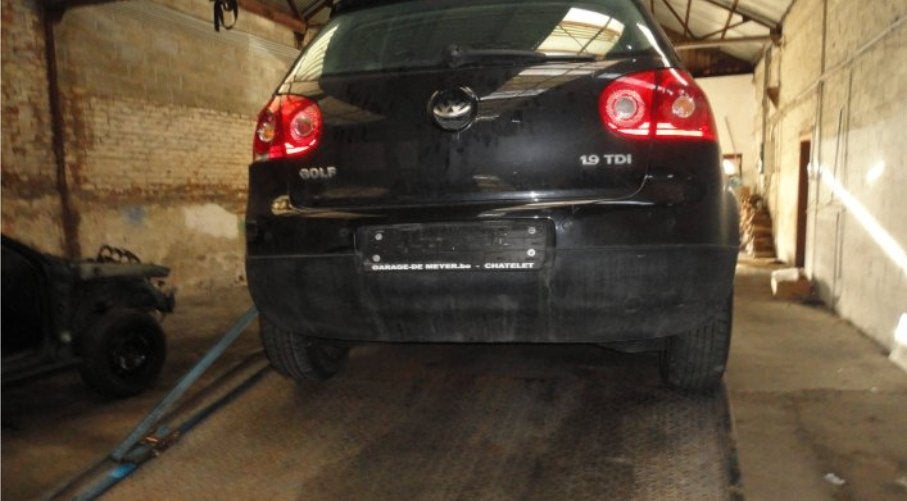 A vendre toutes pieces Golf 5 TDI 90cv 105cv, Enlèvement, Utilisé, Volkswagen