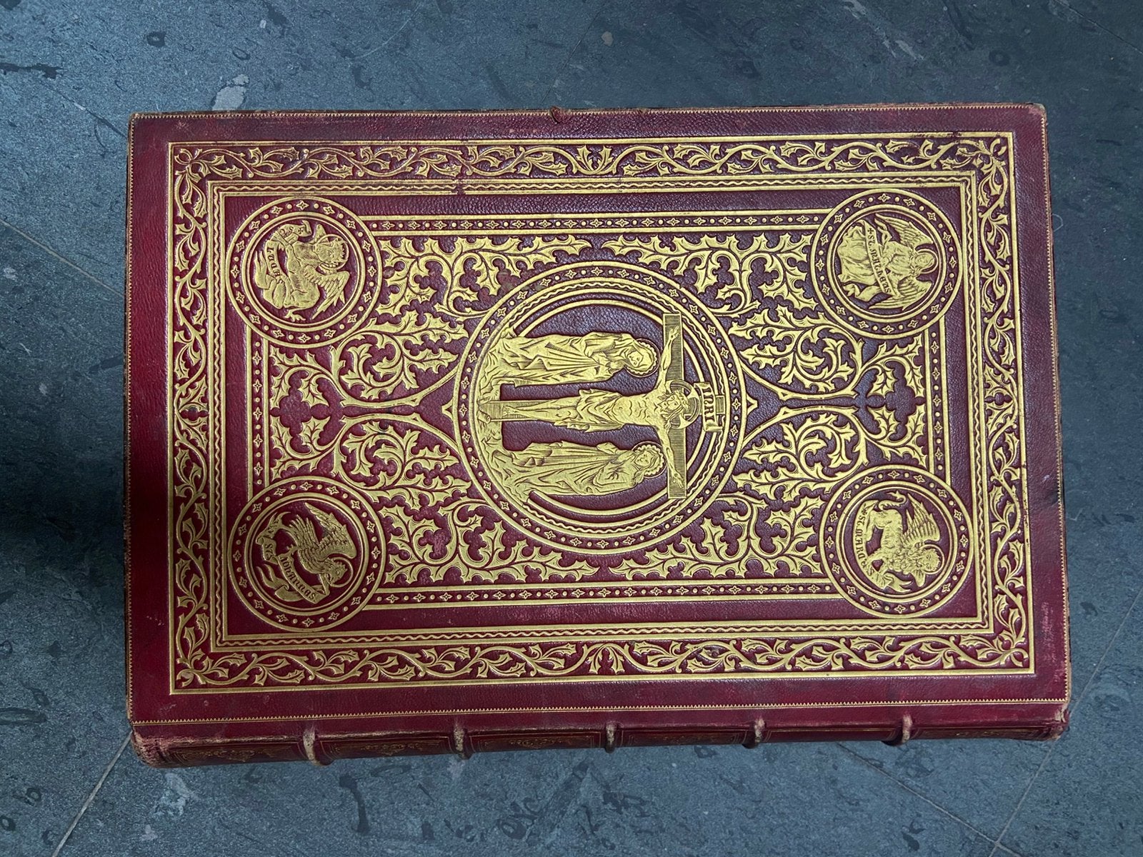 Antieke Missale Romanum (ca1873) groot altaarboek, Antiek en Kunst, Ophalen of Verzenden
