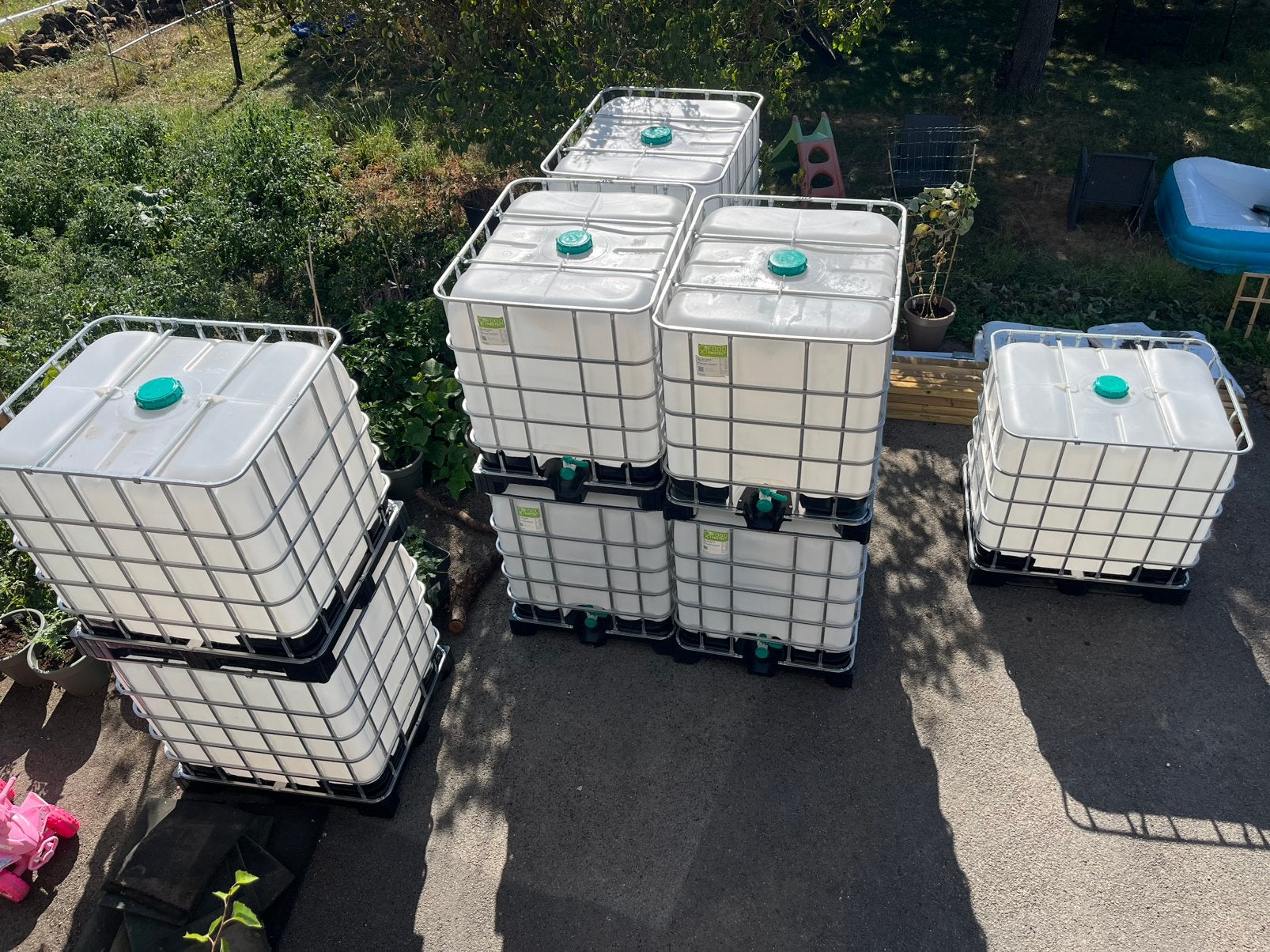 Cuves IBC 1000 L ALIMENTAIRES – Palette plastique, 150 litres ou plus, Enlèvement, Comme neuf, Synthétique