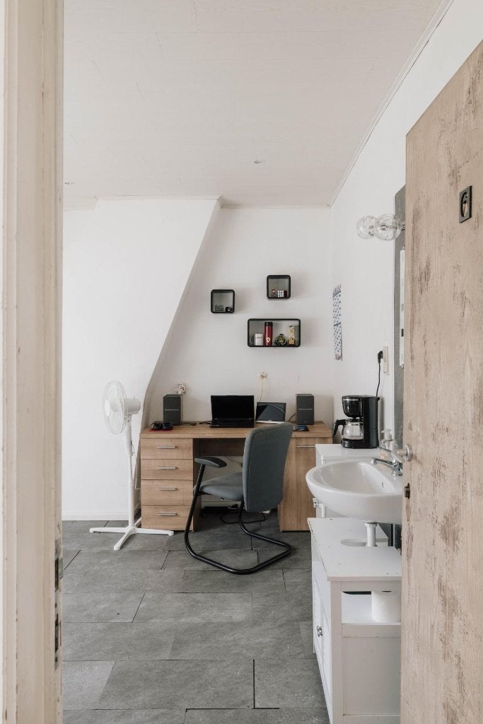 Room 6_ Student Room in Antwerp_Available September 2026, Immo, Expat Rentals, Chambre (d'étudiants)