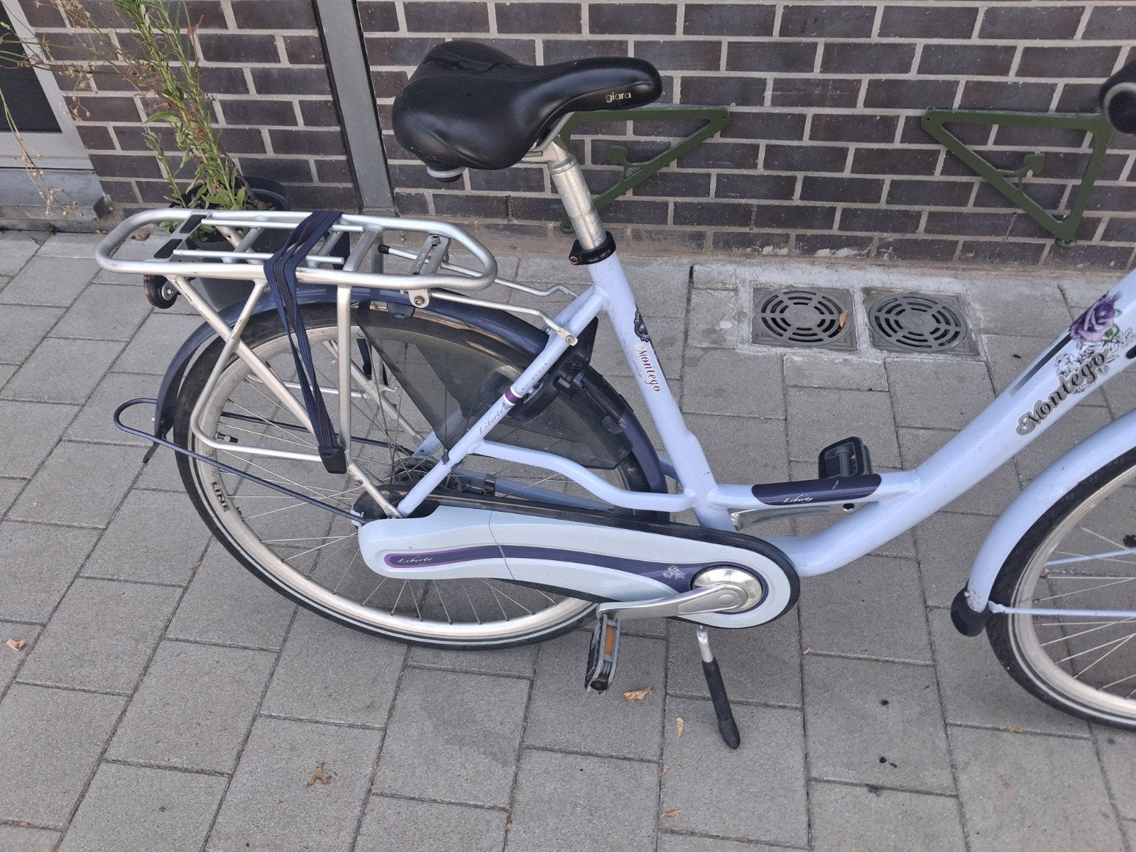 DAMESFIETS WEINIG GEBRUIKT !!, Vélos & Vélomoteurs, Enlèvement