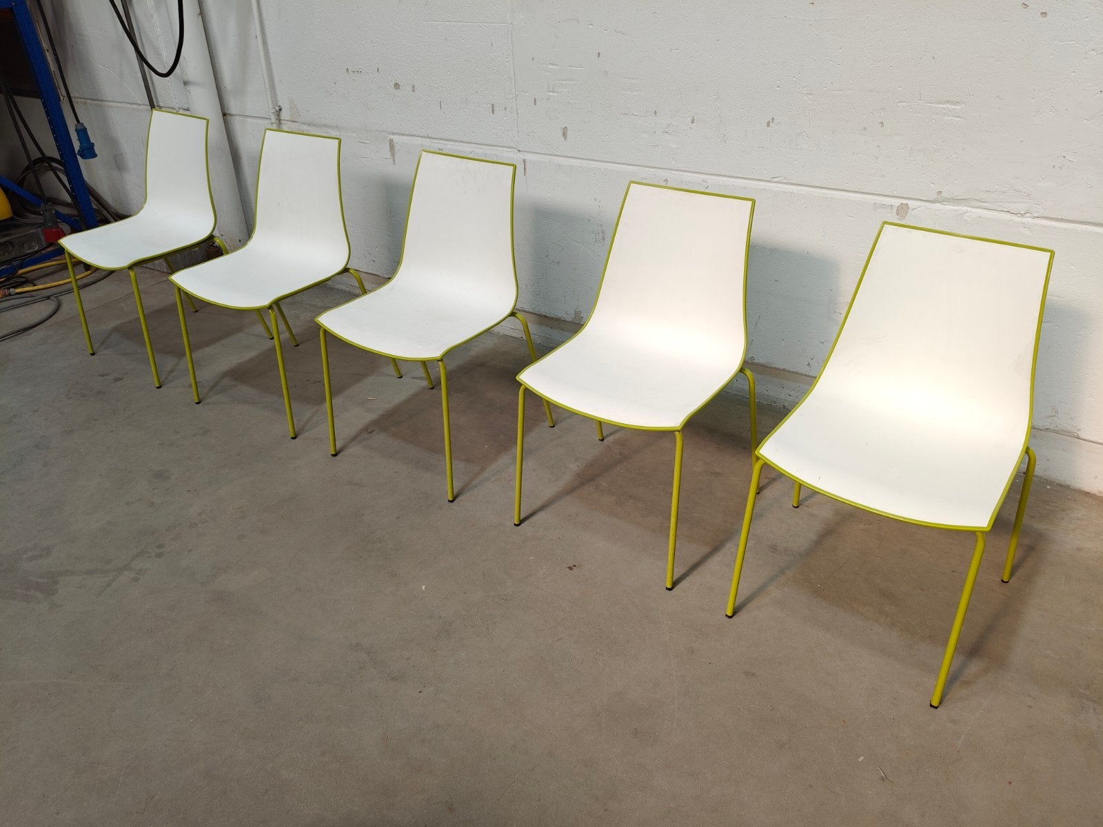 5x Pedrali 3D color stapelbare stoelen, Ophalen, Wit, Onbekend, Modern