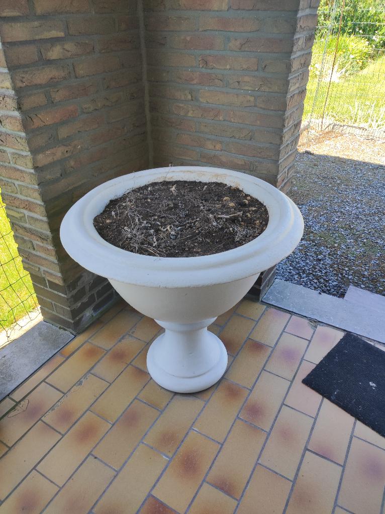 Bloembak, Ophalen, Rond, Zo goed als nieuw, Balkon