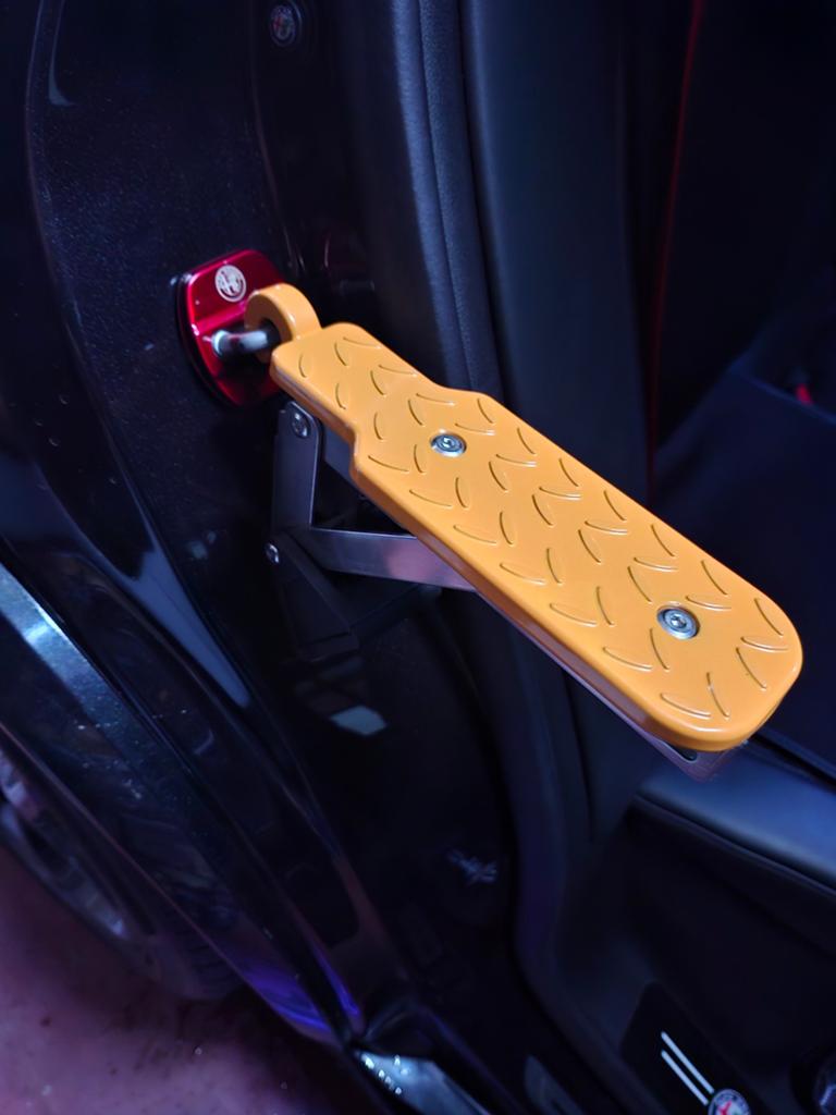 Auto deur opstap hendel 2 stuks, ook apart te kopen., Ophalen