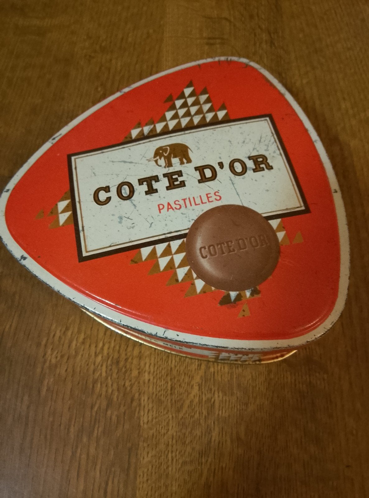 Blikken doos cote D'or, Verzamelen, Ophalen