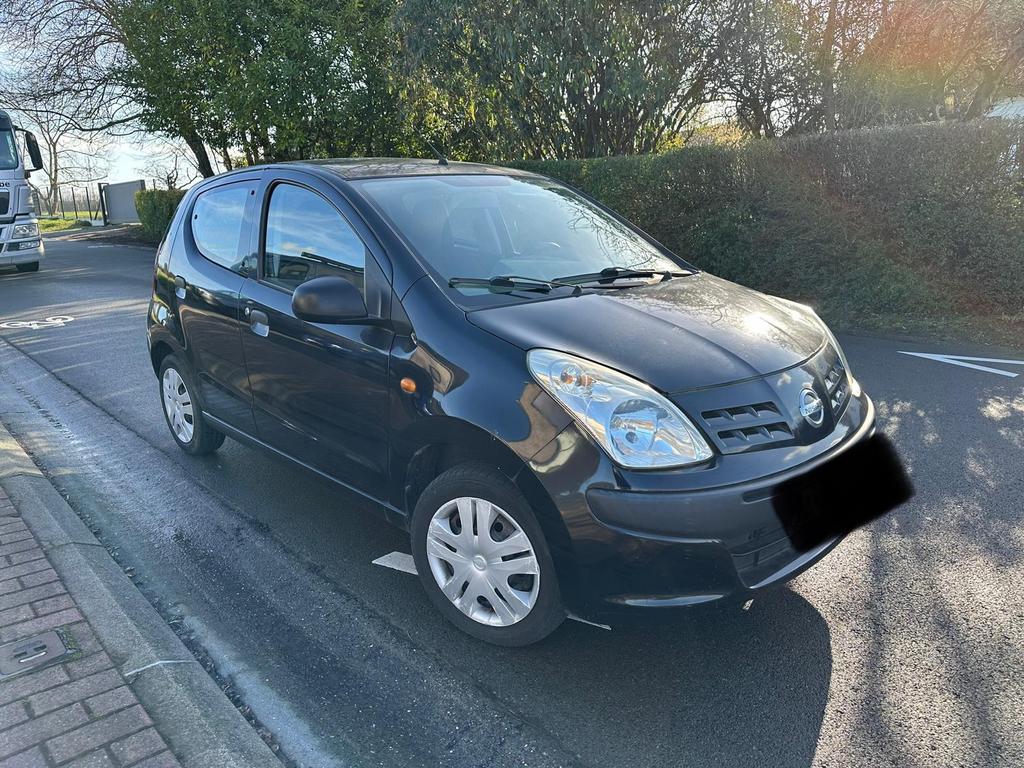 Nissan Pixo 1.0i essence 3400€ avec CT, Auto's, Nissan, Particulier, Pixo, ABS, Airbags, Boordcomputer, Centrale vergrendeling
