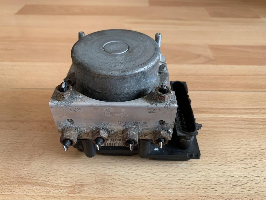 ABS pomp opel corsa D 2006 tot 2011 lettercode FB, -, Opel, Utilisé, -