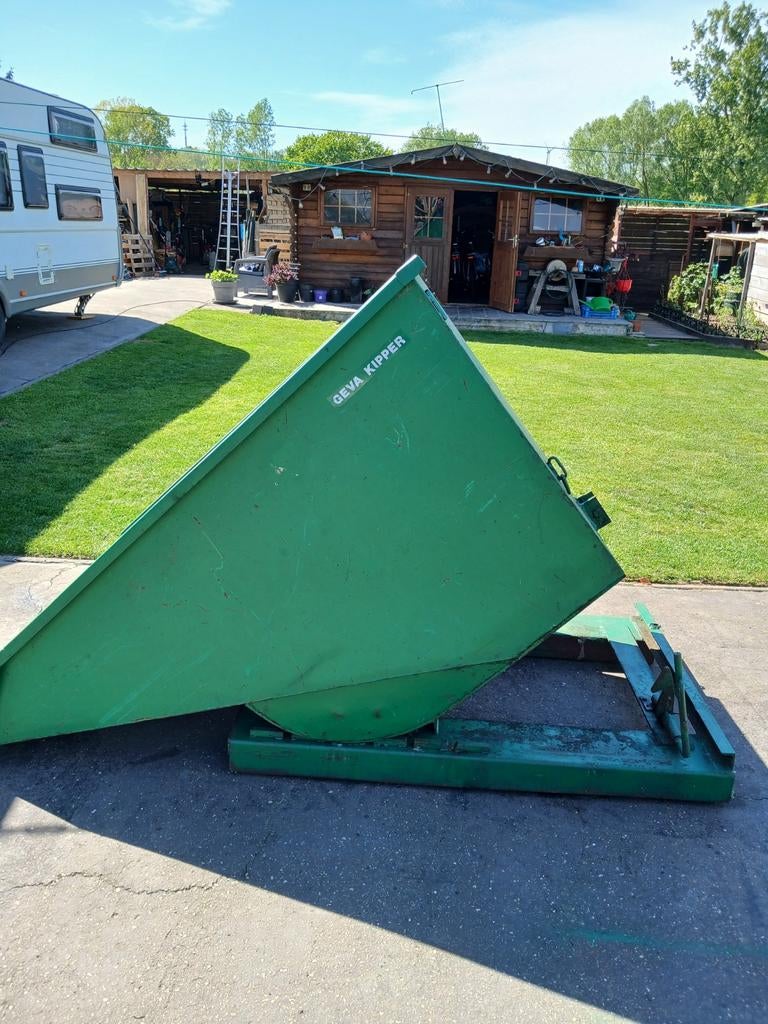 Geva kipper, Ophalen