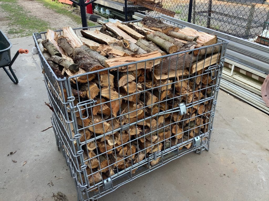 Brandhout den, Enlèvement, Autres essences de bois, Troncs d'arbres