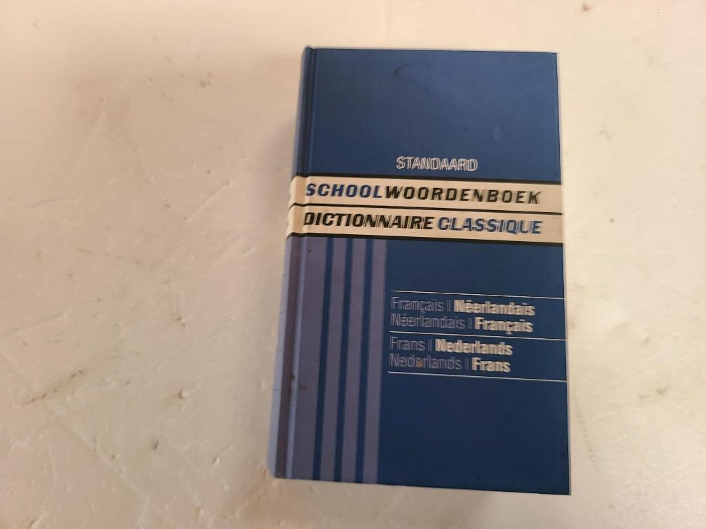 school woordenboek Nederlands Frans Frans Nederlands, Boeken, Woordenboeken, Ophalen of Verzenden, Zo goed als nieuw, Frans