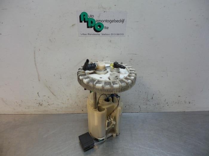Pompe carburant électrique d'un Toyota Prius (Prius 04-), -, 3 mois de garantie, Toyota, Utilisé