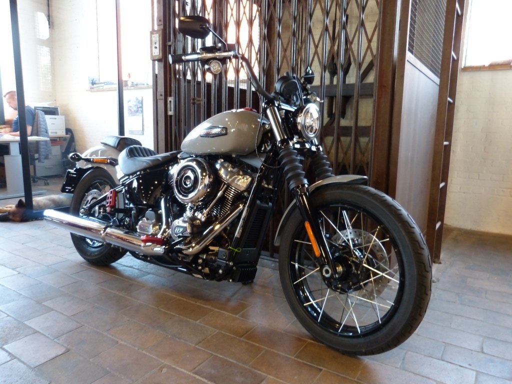Harley-Davidson SOFTAIL FXBB (bj 2025), Harley-Davidson, Traction Control, Meer dan 35 kW, Overig