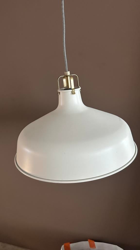3 ikea hanglampen, Huis en Inrichting, Tafels | Eettafels, Ophalen, Gebruikt