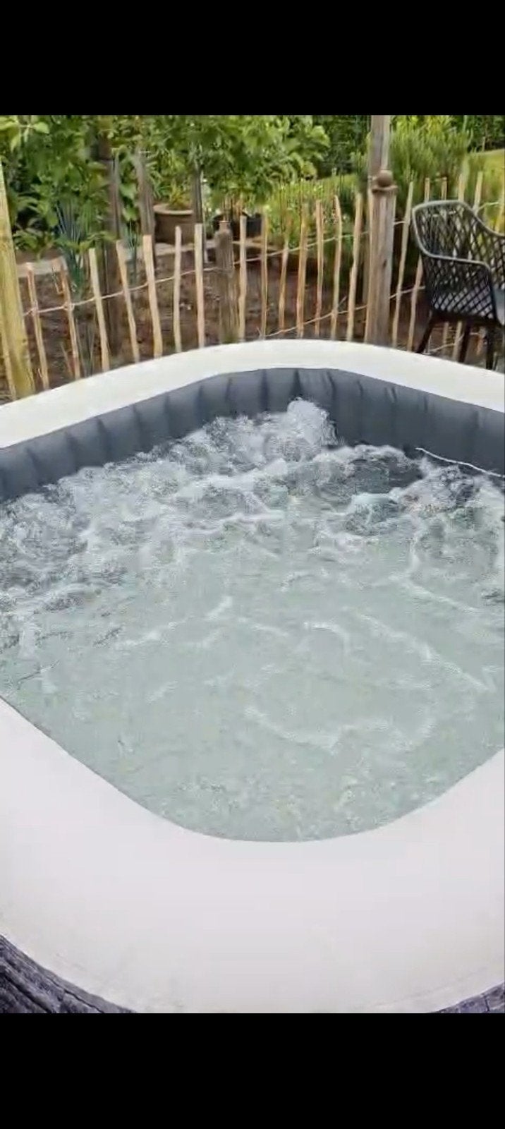 jacuzzi Intex spa te koop. Enkel cash betalen!, Ophalen, Zo goed als nieuw, Grondzeil, Opblaasbaar