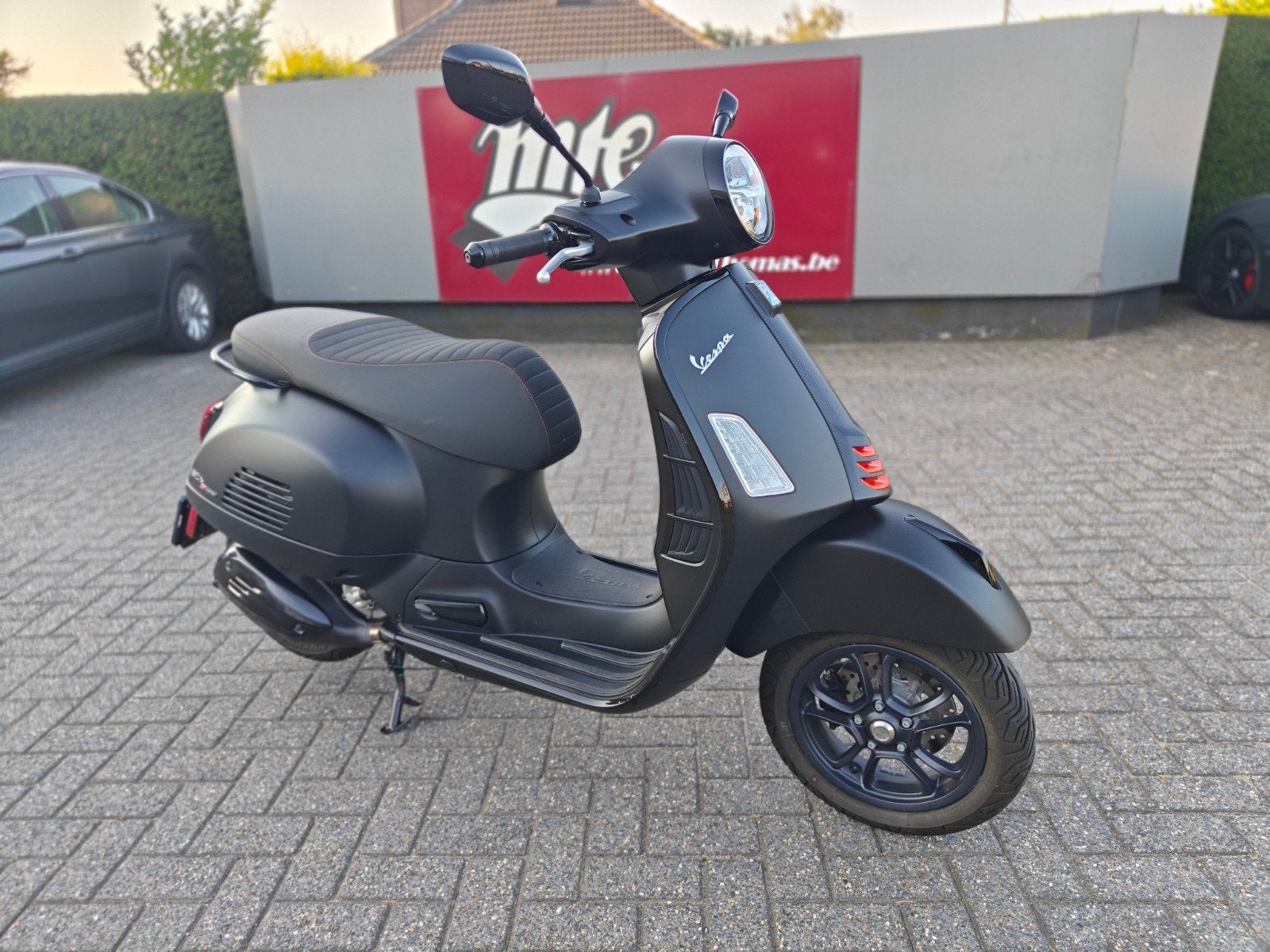 Vespa GTS310 2025 1000km, 310 cc, Minimaal motorrijbewijs A2, Automaat, 1 cilinder