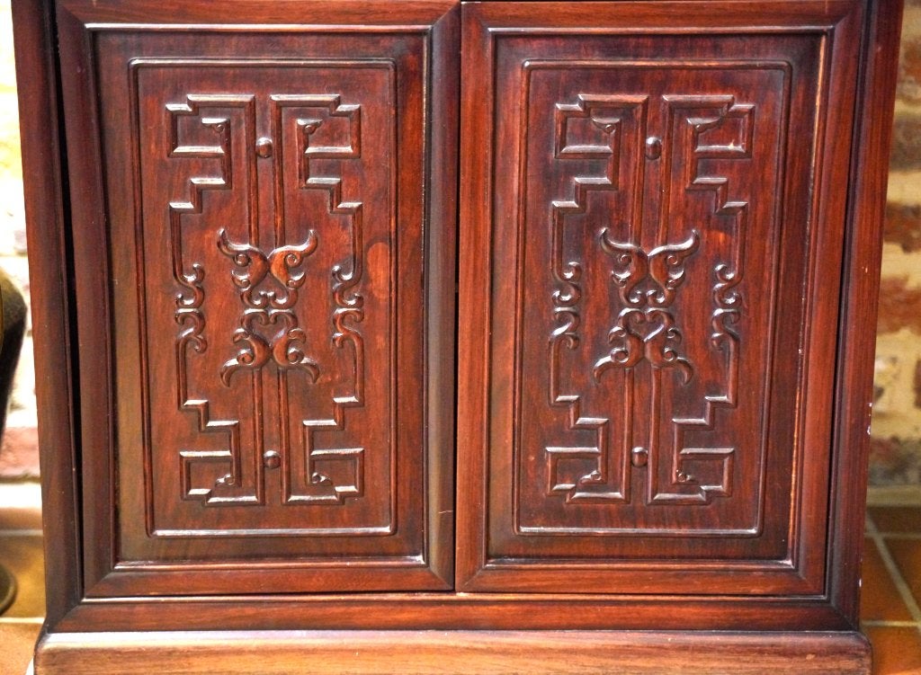 Hall kast, Ophalen