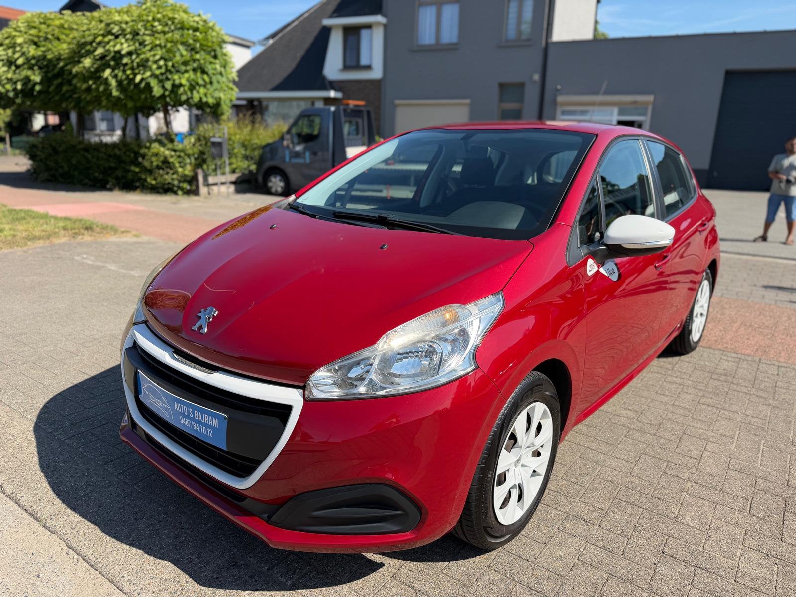 Peugeot 208 - 1.0 benzine - 120.000 km - airco - euro 6b, Auto's, Euro 6, Bedrijf, Handgeschakeld, 5 deurs