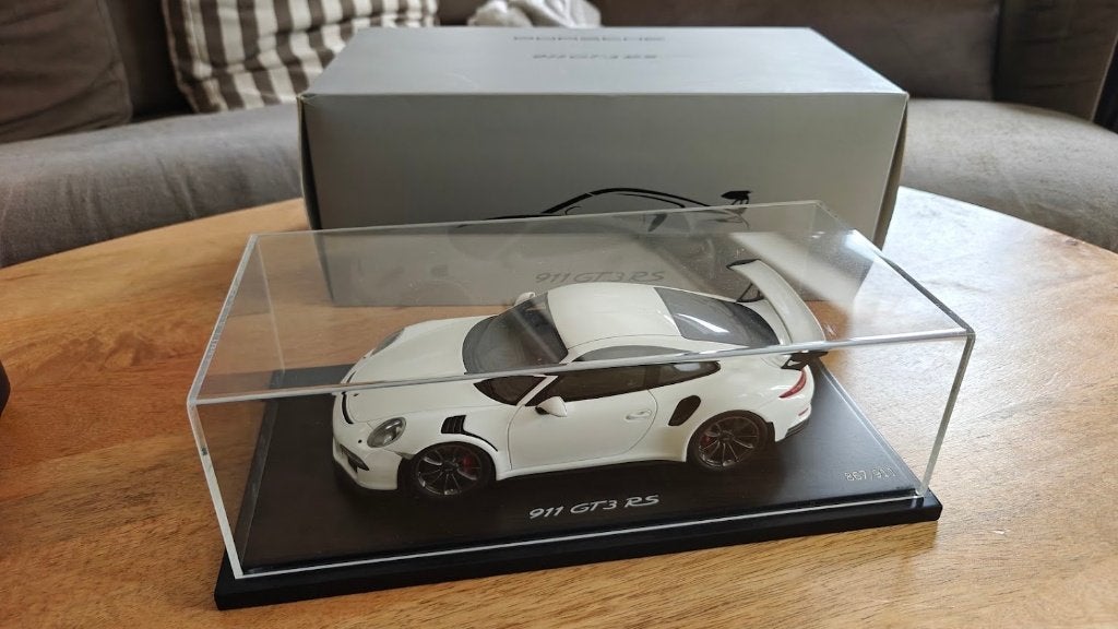 Spark Porsche 911 (991) GT3 RS 1:18 - édition limitée, Enlèvement ou Envoi, Comme neuf, Voiture, Autres marques