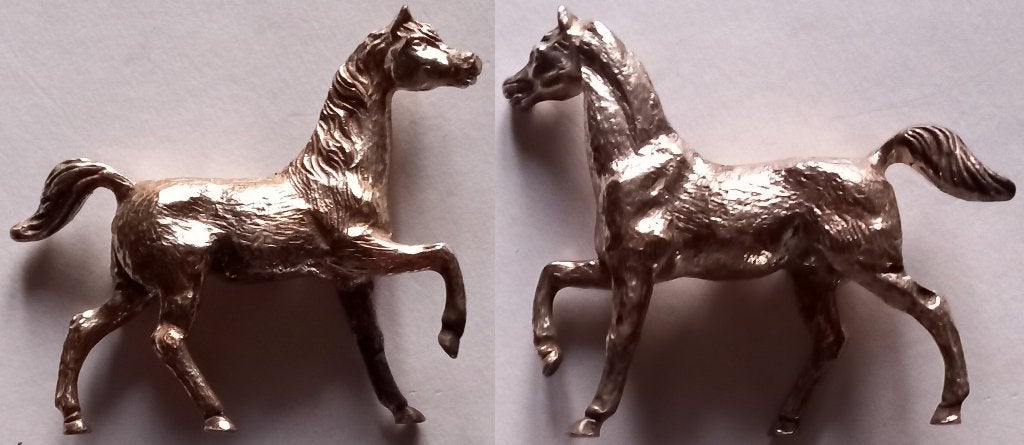 Verzilverd koperen paard, 1 been omhoog, Antiek en Kunst, Ophalen of Verzenden