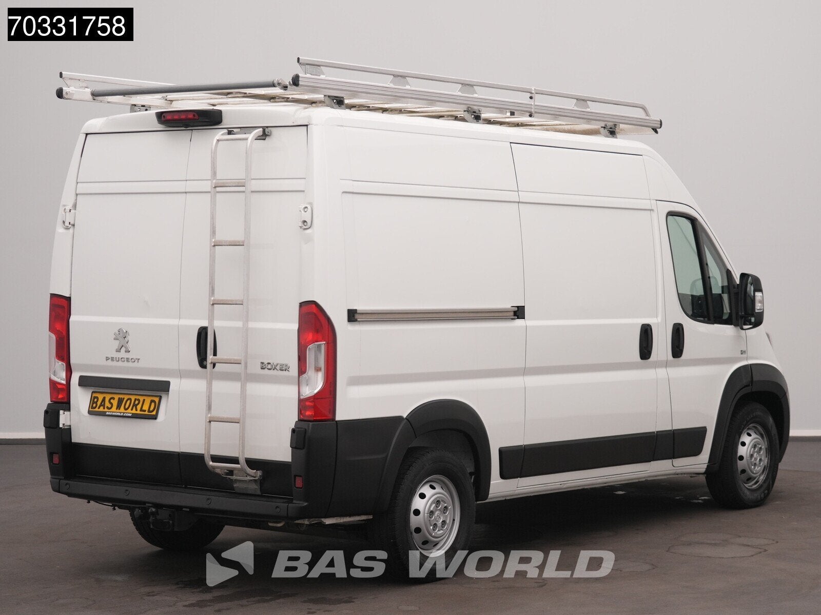 Peugeot Boxer 140PK L2H2 Imperiaal Airco Cruise Camera Trekh, Achat, Euro 6, Entreprise, 3 places