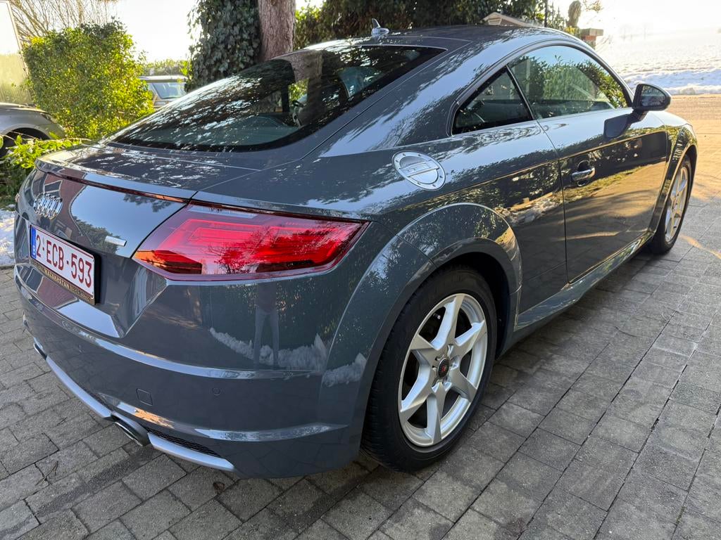 Audi TT coupé sLine 2.0 diesel airco navi cruise, Autos, Audi, Cuir, Argent ou Gris, Euro 6, Boîte manuelle