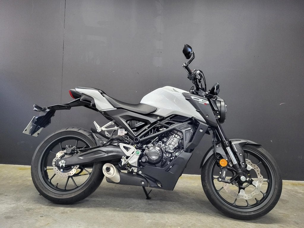 Honda CB 125 R Premium 125, Motos, Entreprise, Autre, 125 cm³, Jusqu'à 11 kW