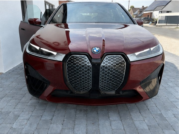 BMW iX iX 76.6 kWh xDrive40 (échange reprise possible), Autos, BMW, Achat, Carnet d'entretien, IX, 5 portes