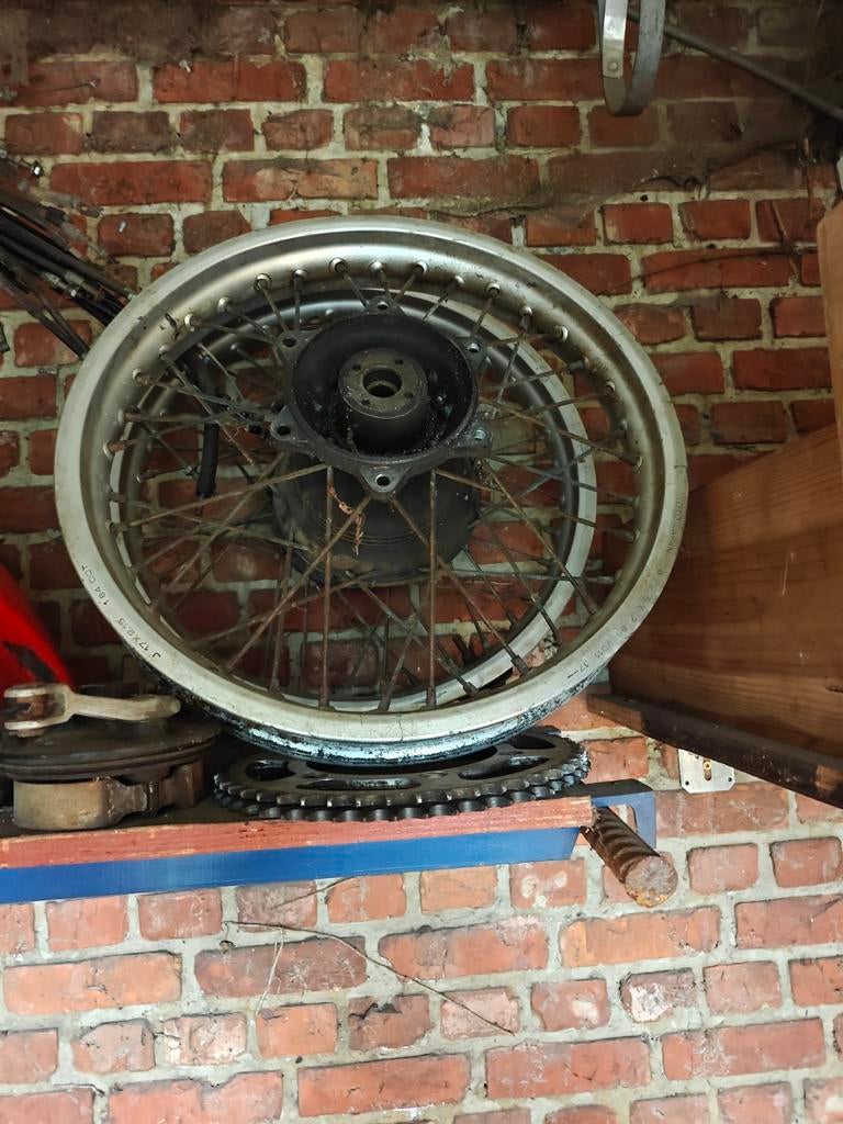 Achterwielen Honda xr 350, Motos, Enlèvement ou Envoi