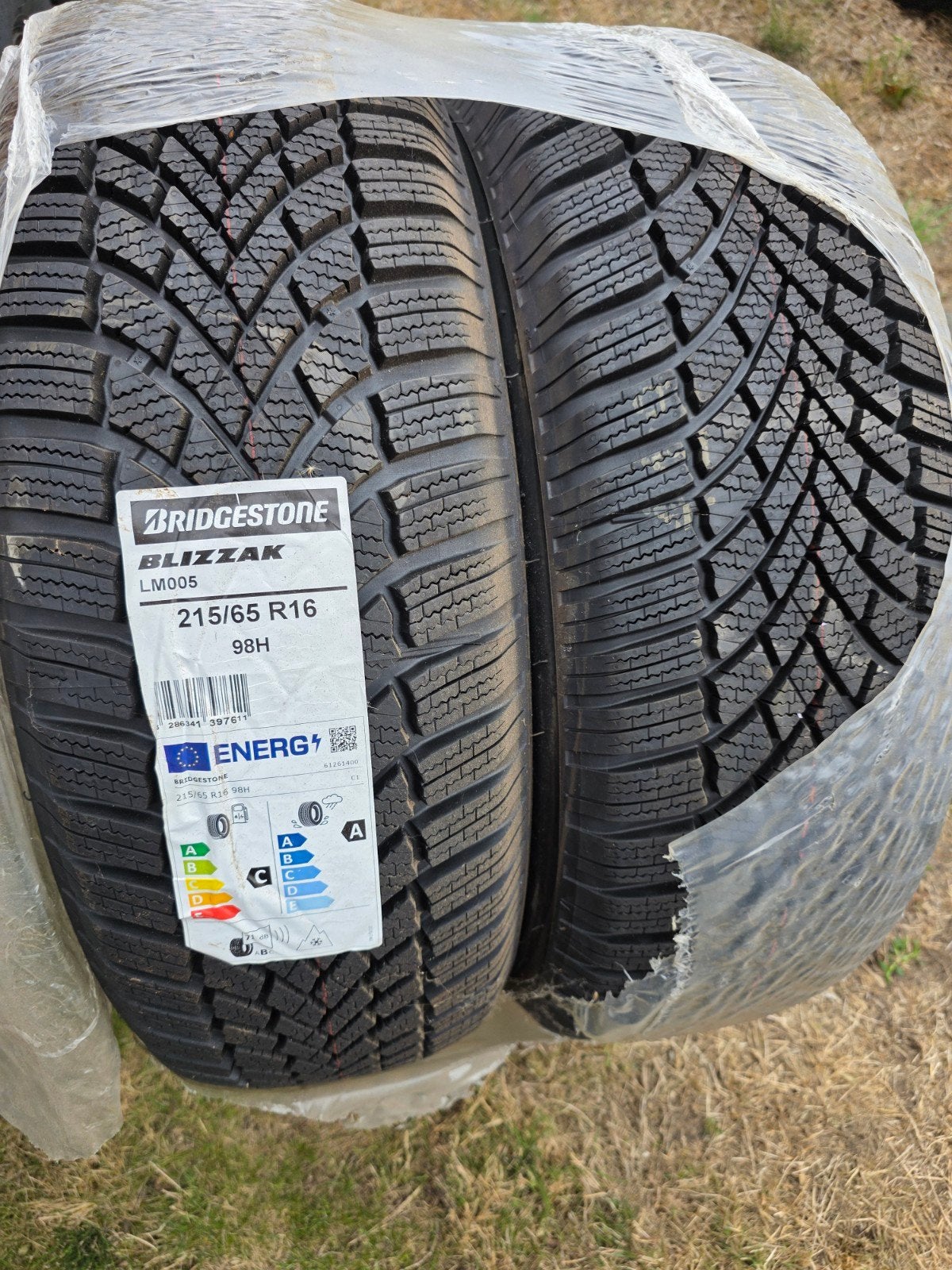 bridgestone blizzak 215/65 R16 98H, Enlèvement, Pneus hiver