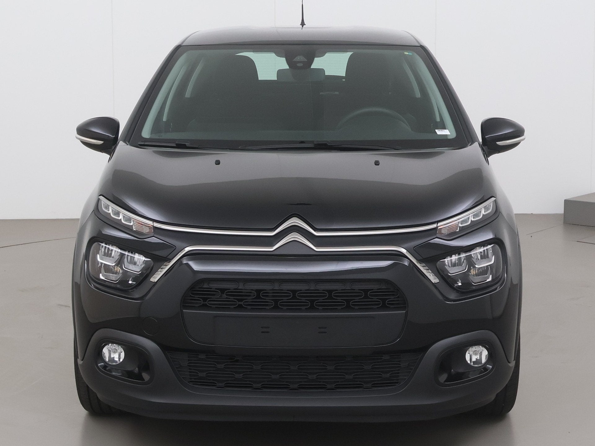 Citroen C3 puretech feel 83, Auto's, Citroën, Zwart, Bedrijf, Handgeschakeld, 5 deurs