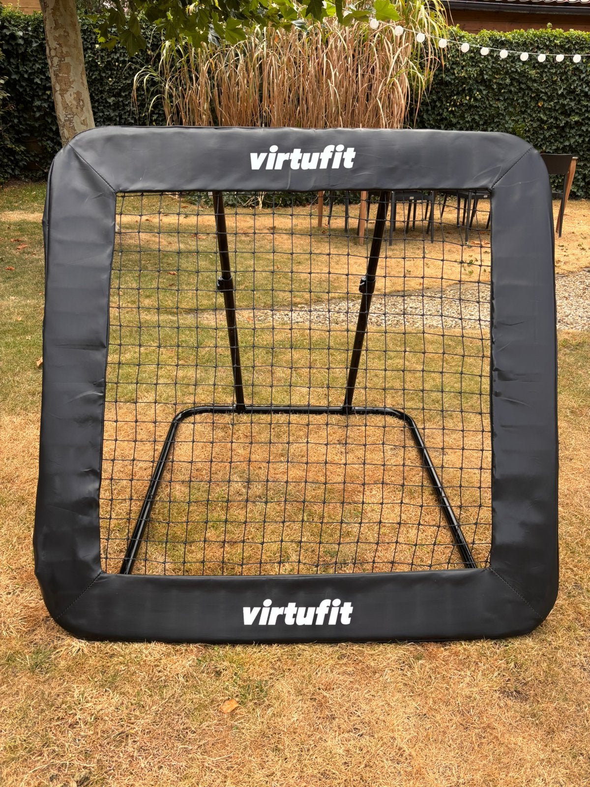 Rebounder voetbal / volleybal, Sport en Fitness, Voetbal, Ophalen, Zo goed als nieuw
