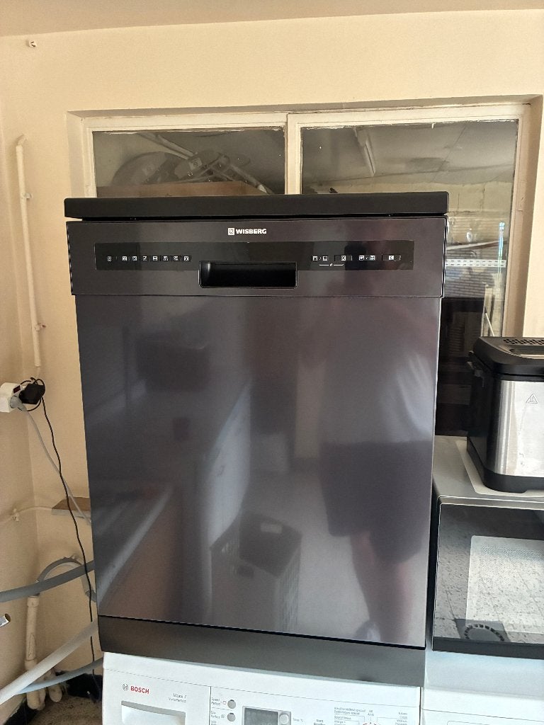 Vaatwasmachine - Zwart - Wisberg WBDW44DB - Nieuwstaat, Elektronische apparatuur, Vaatwasmachines, Ophalen, Minder dan 85 cm, 60 cm of meer