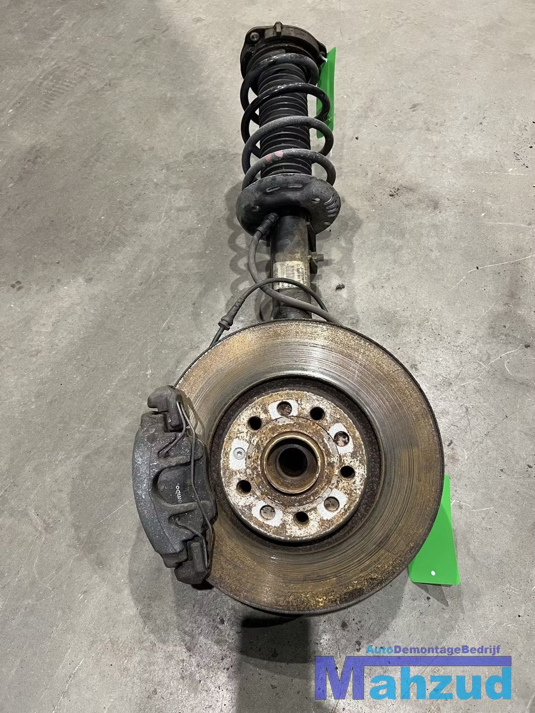 AUDI A3 8P Links voor veerpoot compleet met remklauw 4x4 200, Auto-onderdelen, Gebruikt, AUDI AG, Auto-Union-Strasse 1
85045  Ingolstadt, DE