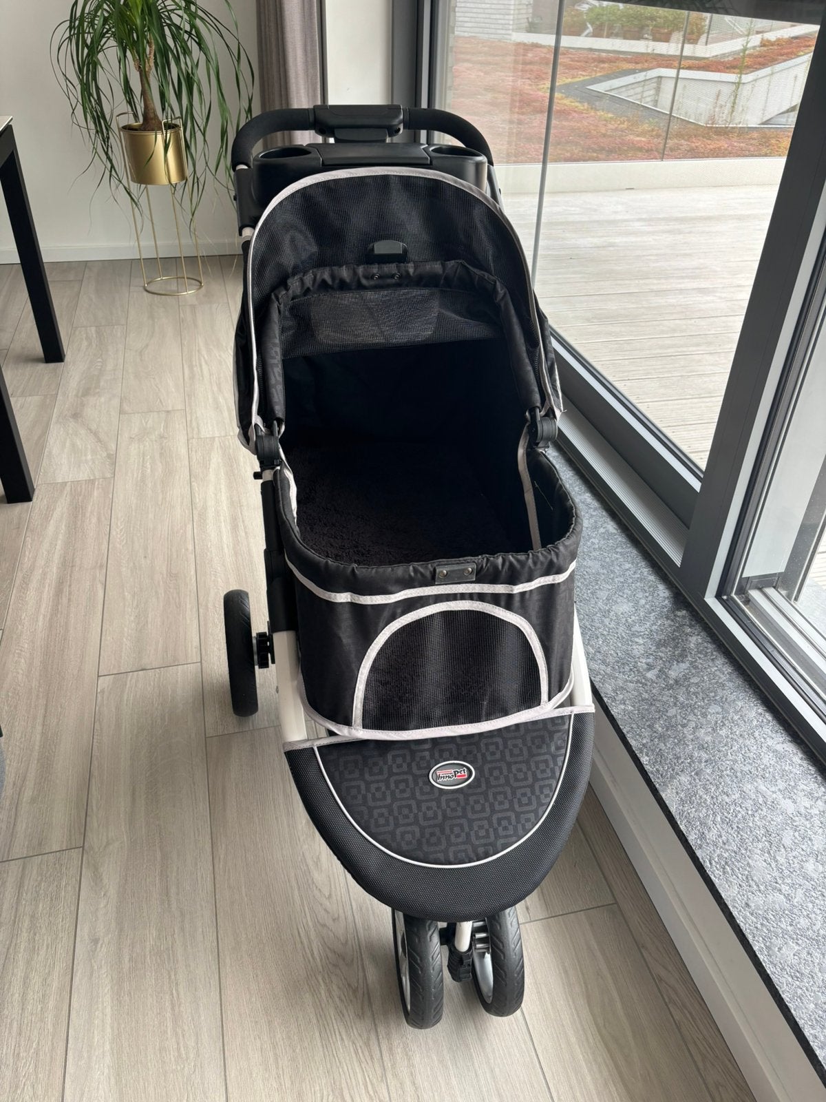 Innopet hondenbuggy, Innopet, Ophalen, Zo goed als nieuw, Hondenbuggy