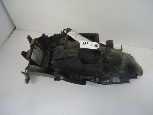 CBF125 2009 - 2012 Honda Batterijbak D1-11131, Motoren