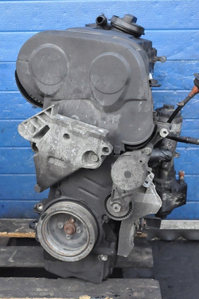 Moteur BKD Nu JETTA OCTAVIA ALTEA SKODA GOLF TOURAN SEAT, Envoi, Utilisé, Skoda