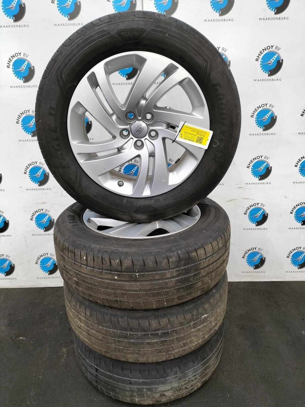 Disvovery sport 2020 (L550) 235/60 18 Goodyear LK72-1007-HA, Autos : Pièces & Accessoires, Pneus & Jantes, Pneus et Jantes, Véhicule de tourisme