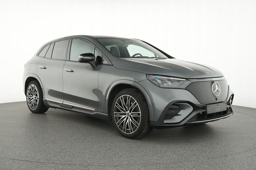 Mercedes-Benz EQE-Klasse 300 SUV AMG Line Night Pack | Distr, Auto's, Automaat, Gebruikt, 96 kWh, 5 zetels