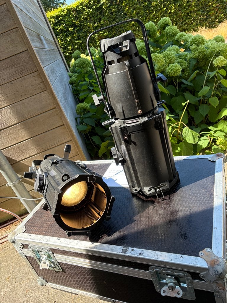 Twee ETC source four 50 profiel in flightcase 757W, Enlèvement, Utilisé