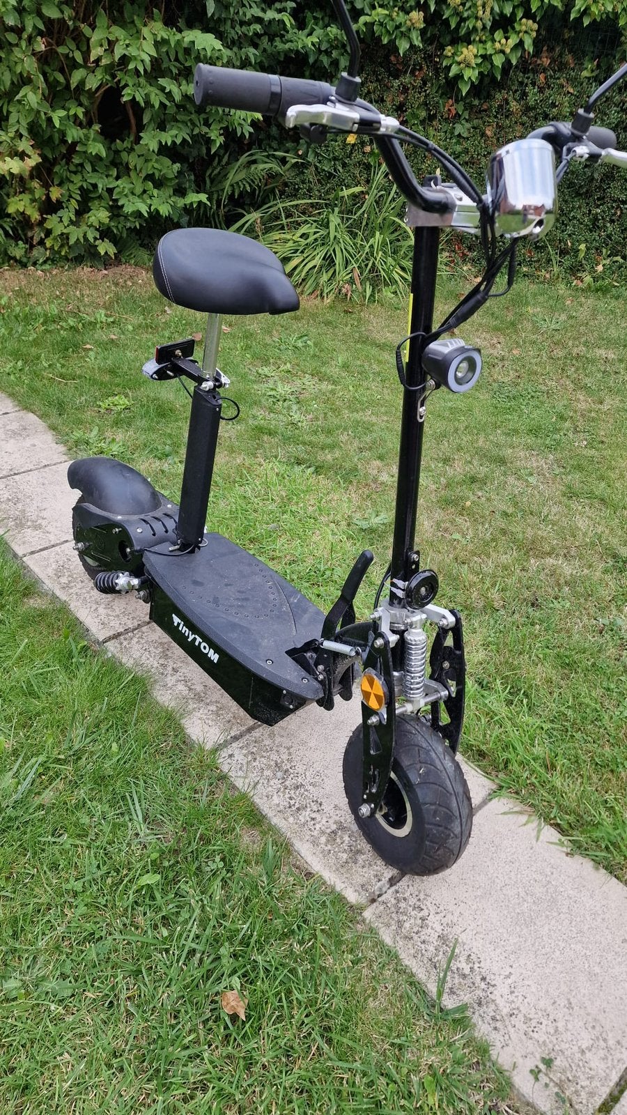 trotinette electrique avec moteur et chaise, Vélos & Vélomoteurs, Enlèvement, Comme neuf