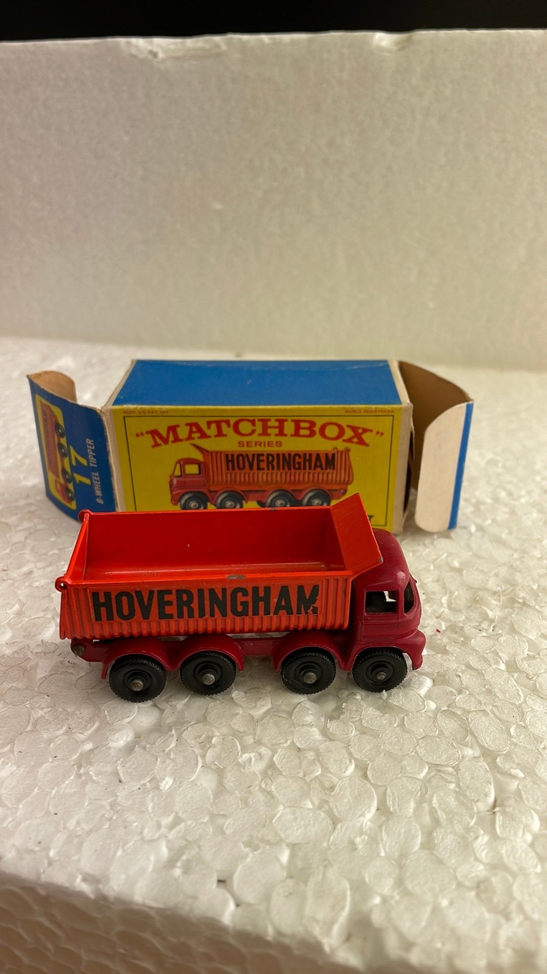 Matchbox 17 Hoveringham 8-Wheel Tipper, Enlèvement ou Envoi, Comme neuf, Matchbox
