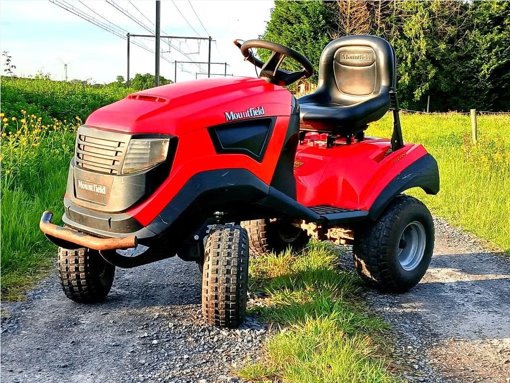 tractor mountfield, Jardin & Terrasse, Tondeuses à gazon, Utilisé, Tondeuses à gazon à essence, Moins de 30 cm, Tondeuse à cylindre