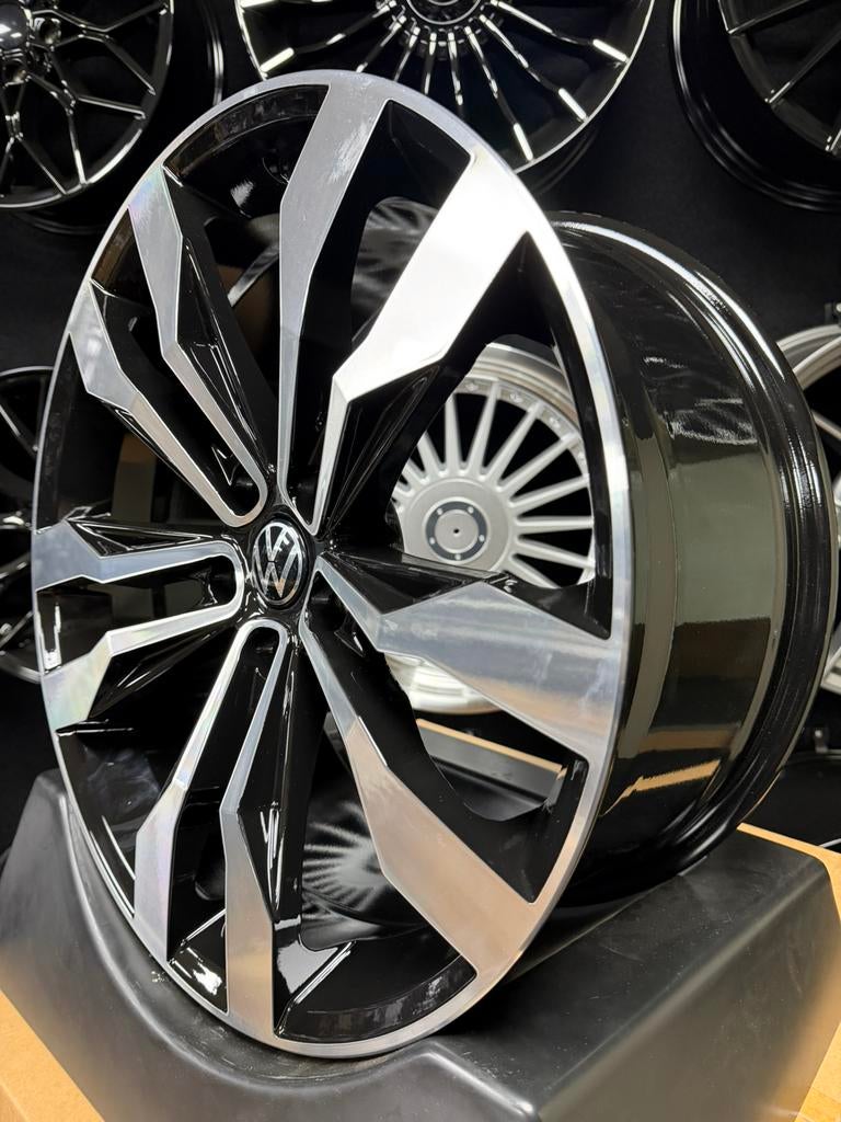 19 en 20 inch velgen voor Volkswagen Suzuka 5x112 T-roc Tigu, Velg(en), Nieuw, Ophalen of Verzenden, Personenwagen