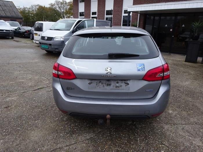 Trekhaak van een Peugeot 308, Gebruikt, -, -, Ophalen of Verzenden