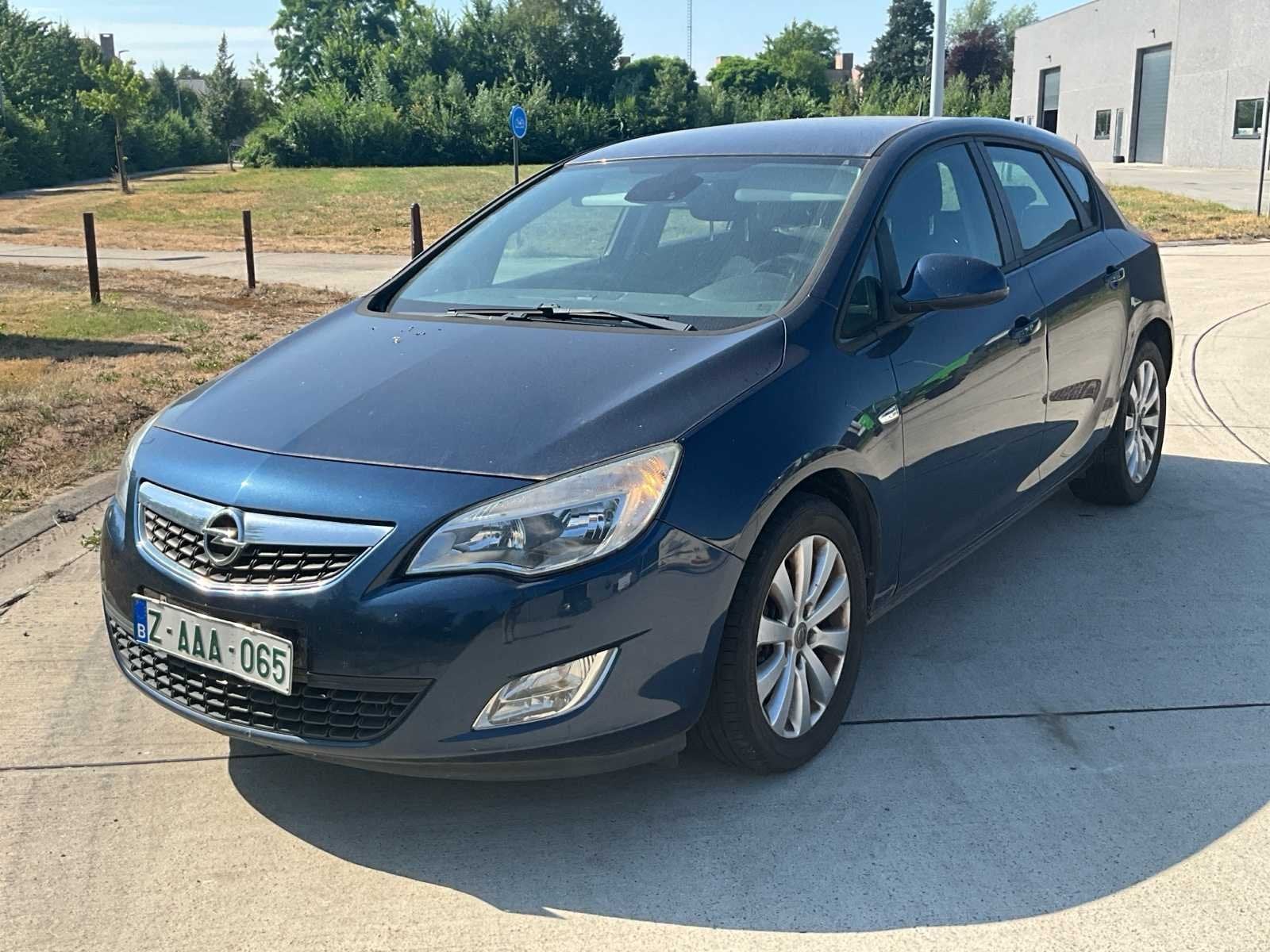 2011 Opel Astra, Auto's, Opel, Bedrijf, Astra, Diesel, Euro 5, Overige carrosserie, Handgeschakeld, Gebruikt