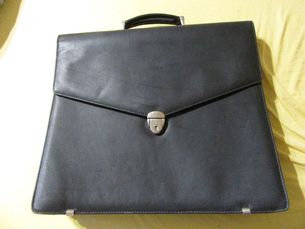 cartable en cuir excellente qualité, Bijoux, Sacs & Beauté, Sacs | Cartables, Enlèvement, Comme neuf, Cuir