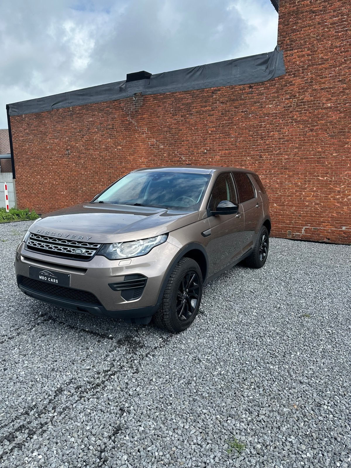 Land Rover Discovery Sport TD4| CRUISE, NAVI, SENSOREN,.., Auto's, Navigatiesysteem, Bruin, Bedrijf, 5 deurs