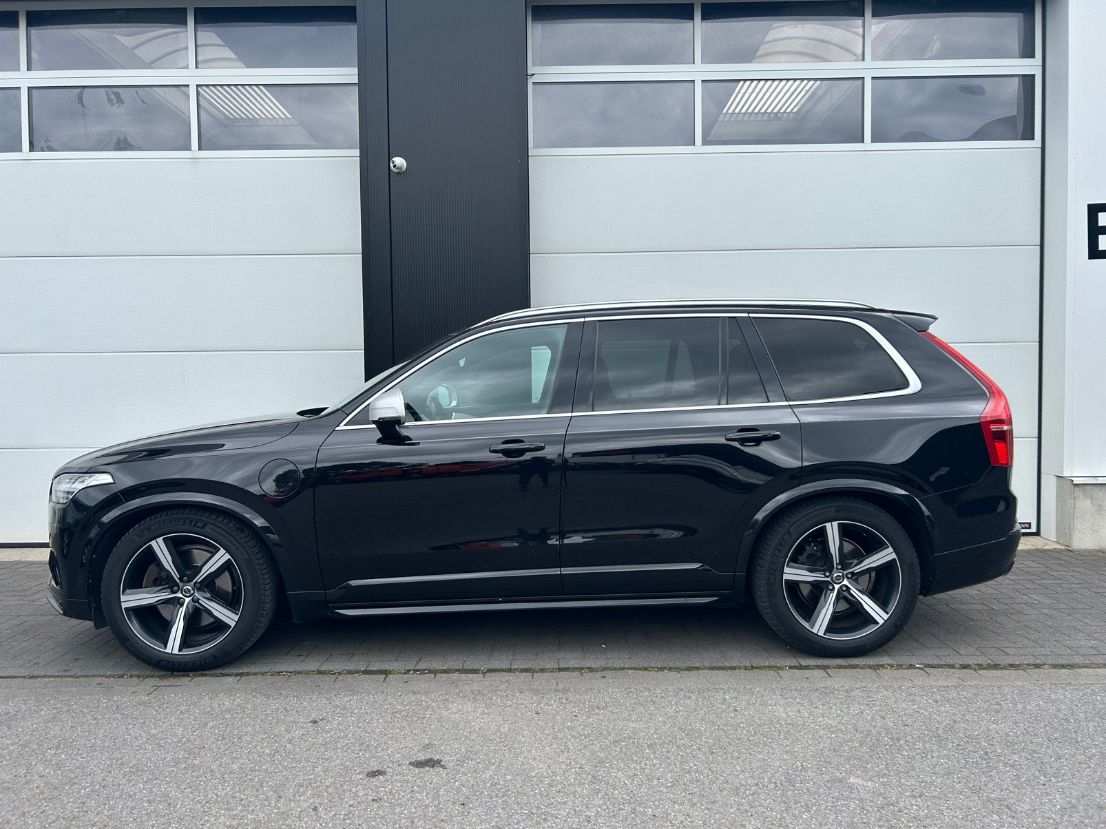 Volvo XC90 T8 PHEV R-DESIGN Full Option, USB, Zwart, Leder, Bedrijf