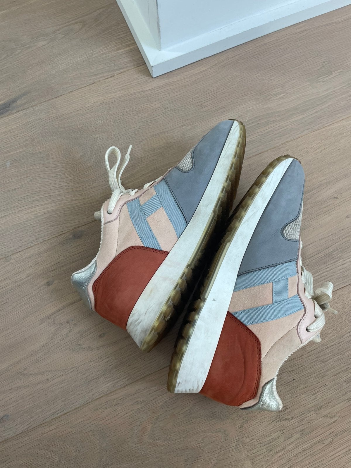 Hogan sneakers 37, Overige kleuren, Ophalen of Verzenden, Zo goed als nieuw, Sneakers